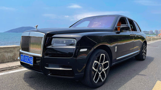 Rolls-Royce Cullinan - Услуги Персонального Шофера.