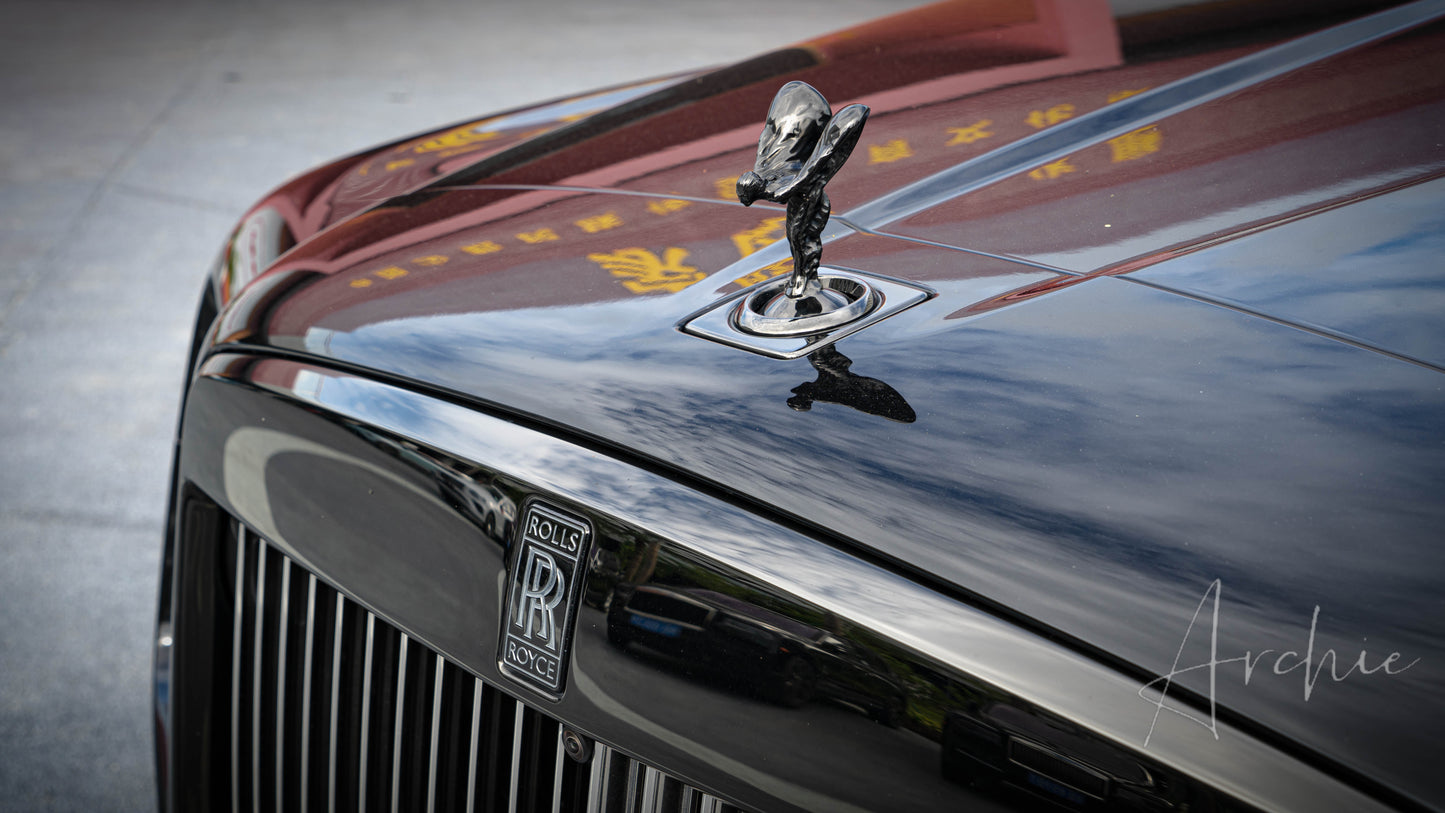 Rolls-Royce Cullinan BB - Услуги персонального водителя.