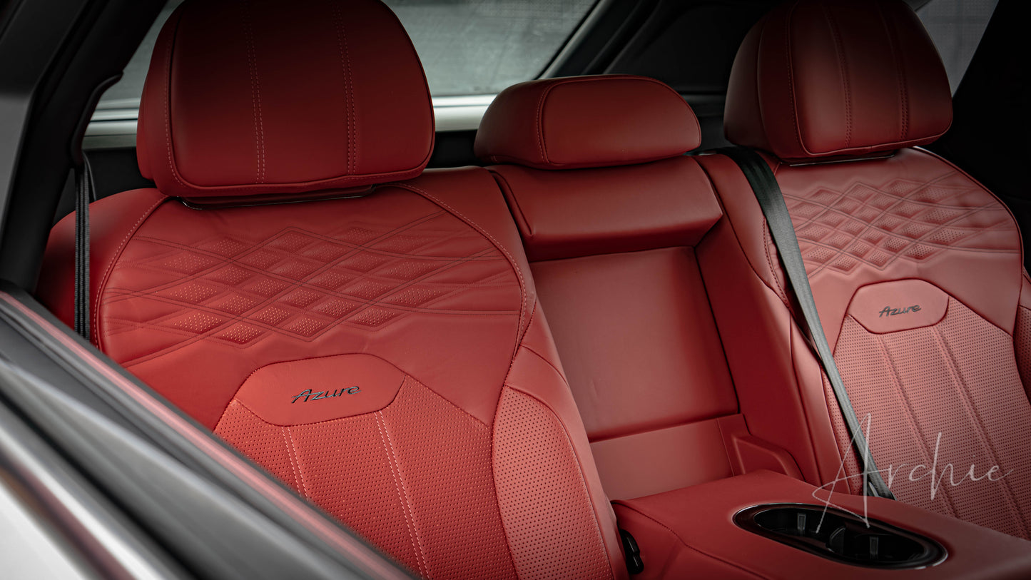 Bentley Bentayga White - Услуги персонального водителя.