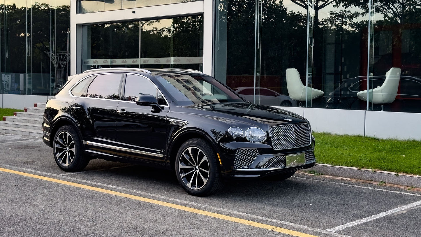 Bentley Bentayga Black - Услуги личного водителя.