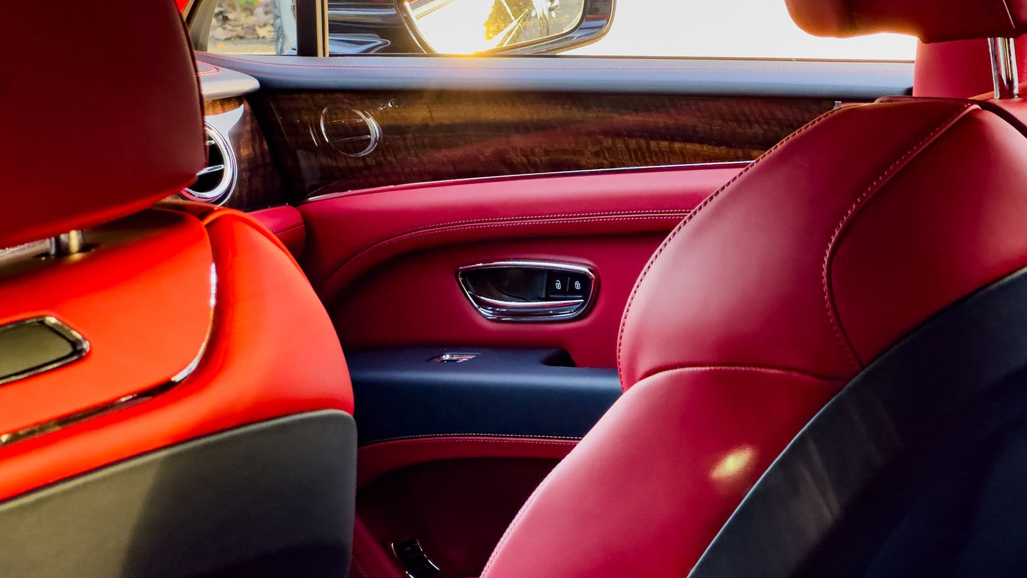 Bentley Bentayga Black - Услуги личного водителя.