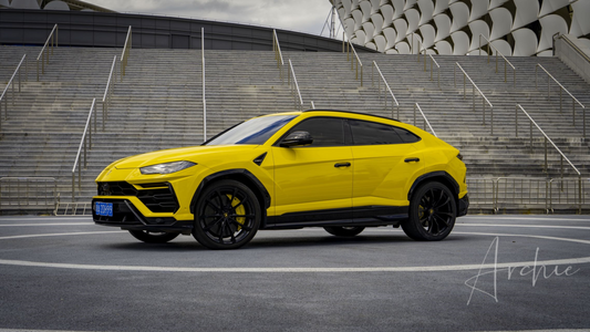 Lamborghini Urus - Услуги личного водителя