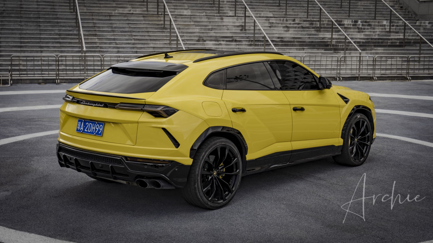 Lamborghini Urus - Услуги личного водителя